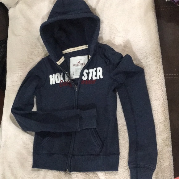 Hollister Tops - Hollister zip up hoodie